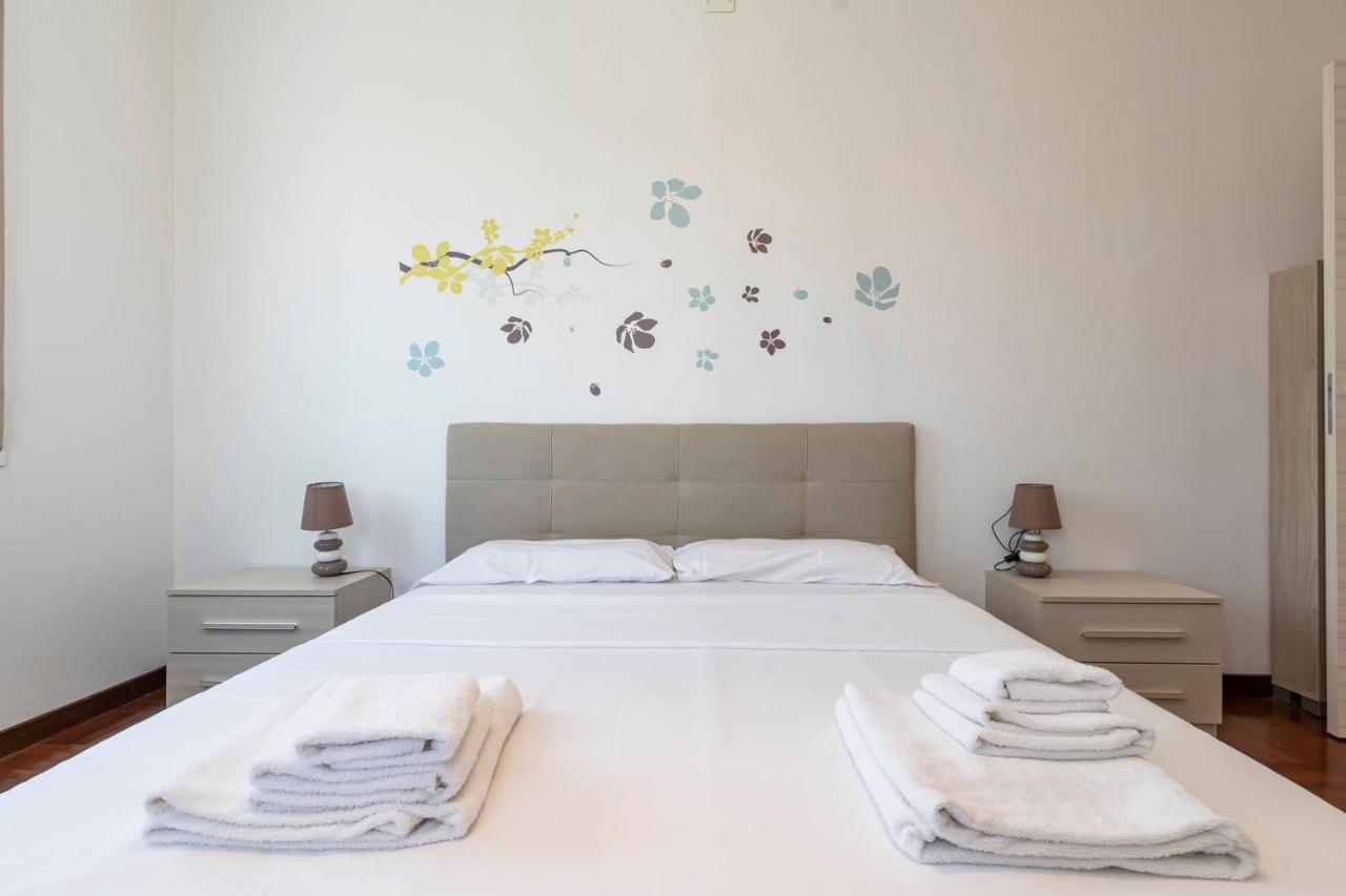 Big Apartment - Alcuino 7 Milano Exterior foto